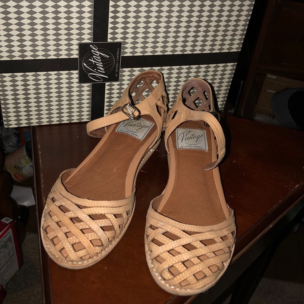 Jeffrey Campbell size 7